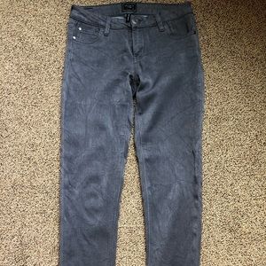 Celebrity pink pants